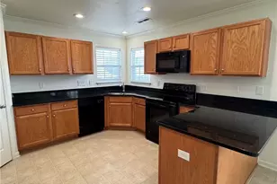 4050 Heather View Ln, Winston-Salem, NC 27127 - Photo 9