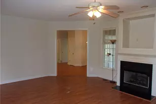 4423 Hunter Oaks Ct, High Point, NC 27265 - Photo 3