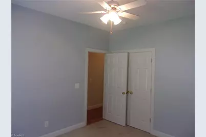 4423 Hunter Oaks Court, High Point, NC 27265 - Photo 25