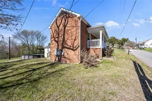 625 Flynn St, Eden, NC 27288 - Photo 3