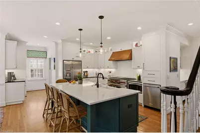 220 Fox Lake Court, Winston-Salem, NC 27106 - Photo 9