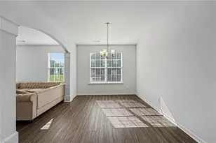 703 Fairmile Dr, Greensboro, NC 27455 - Photo 5