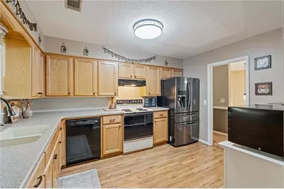 0328 Country Club Road, Wilkesboro, NC 28697 - Photo 7