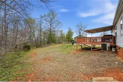 2862 Eagle Point Drive, Trinity, NC 27370 - Photo 23