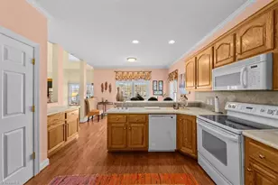 704 Shoreline Dr, New London, NC 28127 - Photo 19