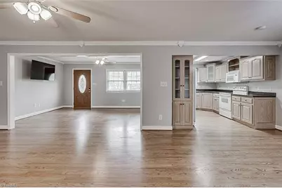 218 Barber Street, Asheboro, NC 27203 - Photo 5