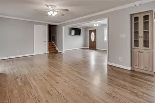 218 Barber St, Asheboro, NC 27203 - Photo 17