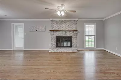 218 Barber Street, Asheboro, NC 27203 - Photo 3