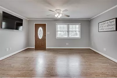 218 Barber Street, Asheboro, NC 27203 - Photo 9