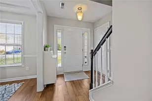 4002 Pepperbush Dr, Greensboro, NC 27405 - Photo 3