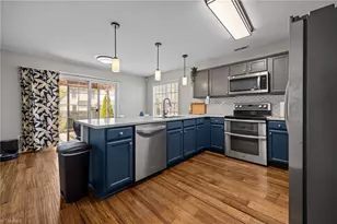 4002 Pepperbush Dr, Greensboro, NC 27405 - Photo 7