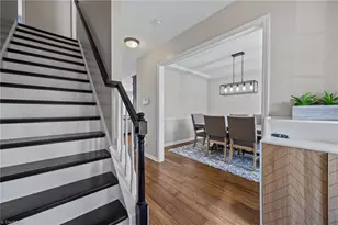 4002 Pepperbush Dr, Greensboro, NC 27405 - Photo 5