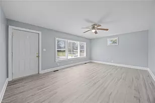 607 Martha Pl, High Point, NC 27263 - Photo 5