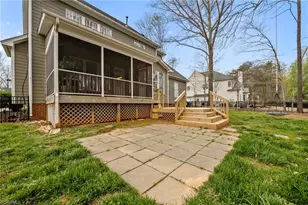 202 Oakmont Ct, Mebane, NC 27302 - Photo 37