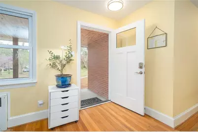 912 Forest Hill Drive, Greensboro, NC 27410 - Photo 7