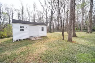 912 Forest Hill Drive, Greensboro, NC 27410 - Photo 45