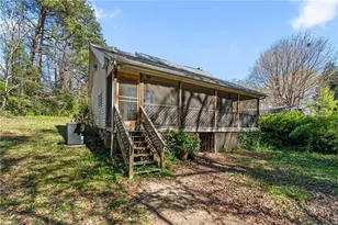 2211 S Hawthorne Rd, Winston-Salem, NC 27103 - Photo 35