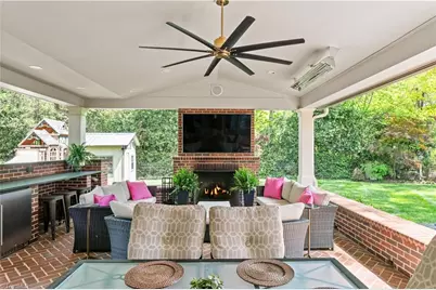 3300 Round Hill Road, Greensboro, NC 27408 - Photo 19
