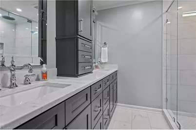 3300 Round Hill Road, Greensboro, NC 27408 - Photo 29