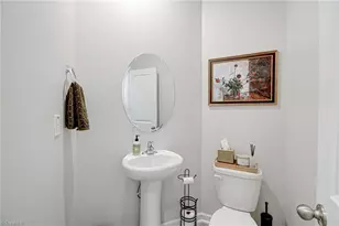 1166 Evelynnview Ln, Kernersville, NC 27284 - Photo 13