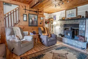 6414 Summit Rd, Purlear, NC 28665 - Photo 17