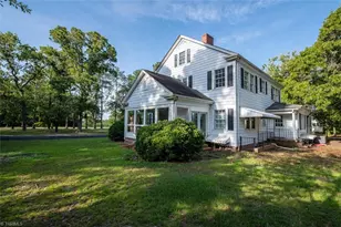 138 W Moore St, Norman, NC 27229 - Photo 25