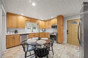 2235 Wilkins St, Burlington, NC 27217 - Photo 7