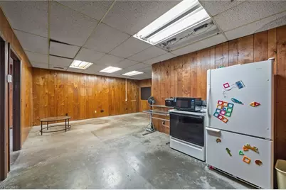 2235 Wilkins Street, Burlington, NC 27217 - Photo 17