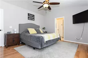 3310 Dawn Ridge Ct, Greensboro, NC 27410 - Photo 15