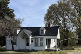 503 E Bodenhamer St, Kernersville, NC 27284 - Photo 1