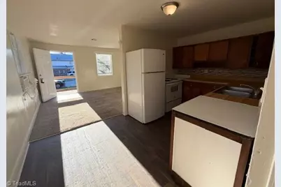 810 Richland Street #B, High Point, NC 27260 - Photo 5