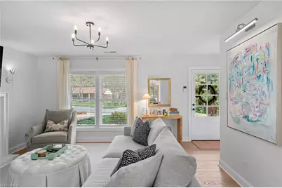 1044 Gales Avenue, Winston-Salem, NC 27103 - Photo 9