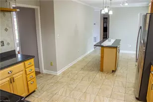 1622 Ardmore Rd, Winston-Salem, NC 27127 - Photo 13