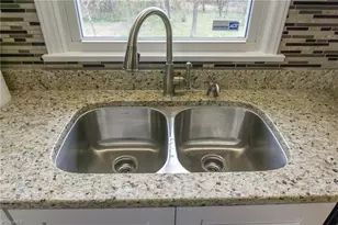 4232 Langden Dr, Winston-Salem, NC 27107 - Photo 7