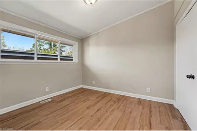 511 Saunders Place #B, High Point, NC 27260 - Photo 15