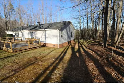 1115 Cross Creek Drive, Walnut Cove, NC 27052 - Photo 17