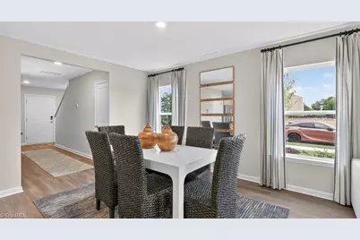 117 Beechwood Circle, Thomasville, NC 27360 - Photo 9