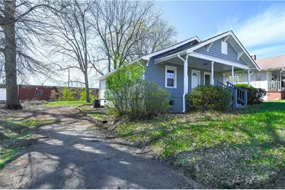 1618 Connor Place, Greensboro, NC 27260 - Photo 3