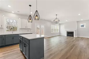 3934 Waterstone Ct, Kernersville, NC 27284 - Photo 7