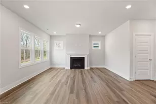 3934 Waterstone Ct, Kernersville, NC 27284 - Photo 5