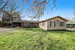 4240 Compton Dr, Winston-Salem, NC 27107 - Photo 3