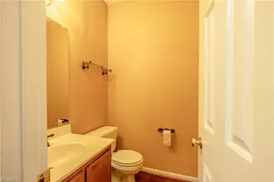 4817 Adams Ridge Dr, Greensboro, NC 27407 - Photo 15