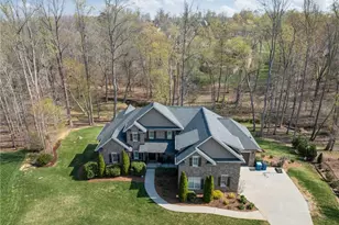 8404 Robert Mohr Ct, Greensboro, NC 27455 - Photo 5