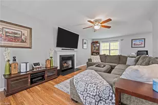 7884 Springdale Meadow Dr, Stokesdale, NC 27357 - Photo 5