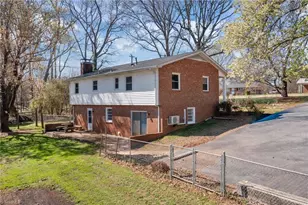 1702 Rankin Mill Rd, Greensboro, NC 27405 - Photo 35