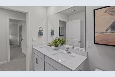 3000 Middle Creek Lane, Greensboro, NC 27405 - Photo 23