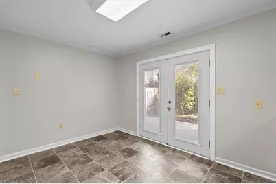 2 Appletree Lane, Greensboro, NC 27455 - Photo 19