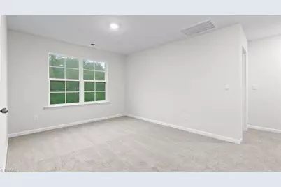 3002 Middle Creek Lane, Greensboro, NC 27405 - Photo 17