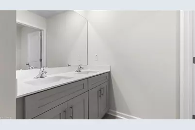 3002 Middle Creek Lane, Greensboro, NC 27405 - Photo 29