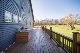 1626 Black Mountain Rd, Pilot Mountain, NC 27041 - Photo 31